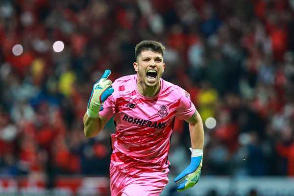 GRÊMIO AVALIA NOVAS OPÇÕES! Clube enfrenta desafios para reforçar o elenco!