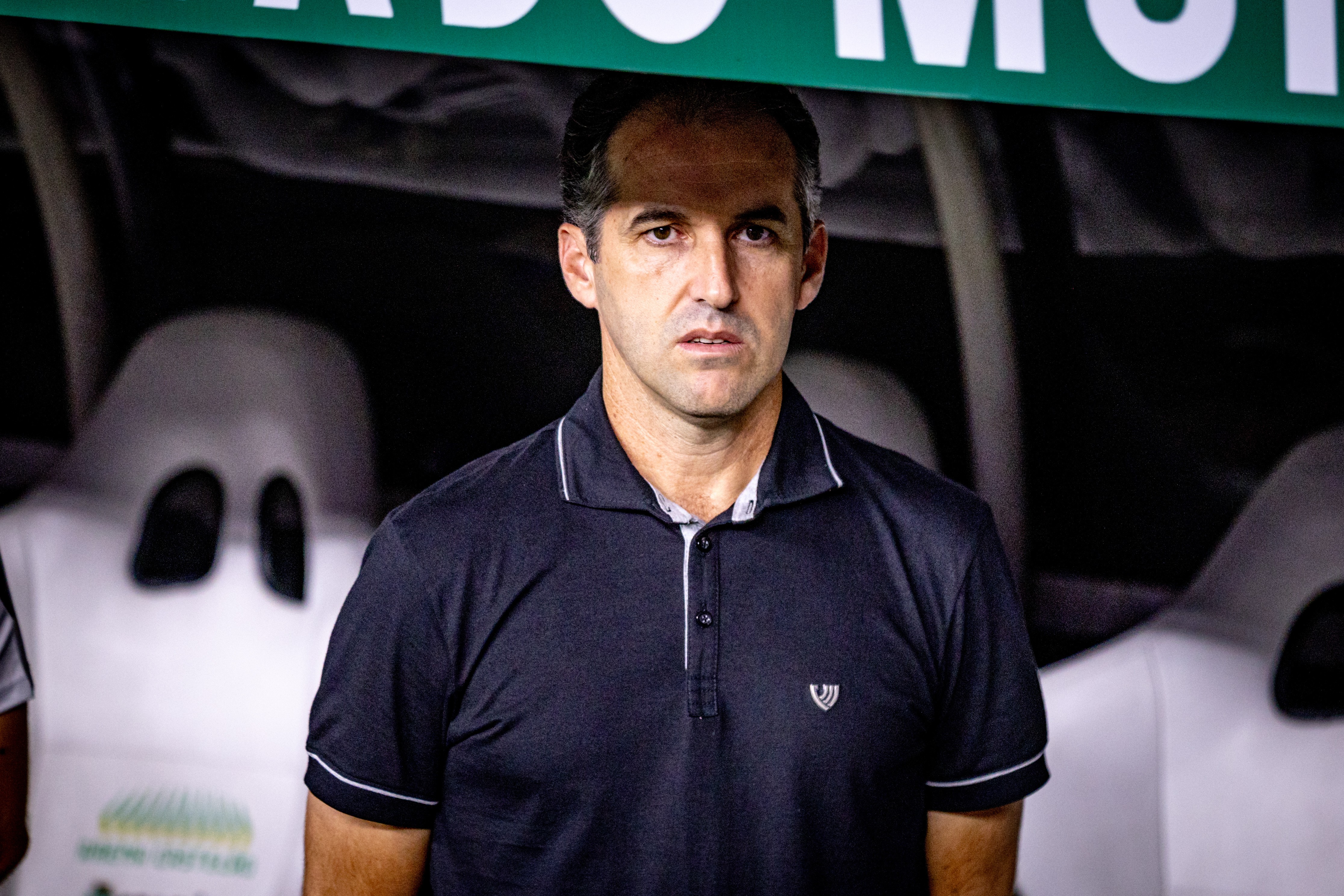 Léo Condé acredita que jogo de Pedro Raul pode melhorar com Vina