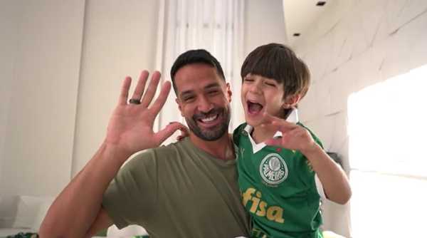 Negociado, Luan recebe carta do filho e se despede do Palmeiras