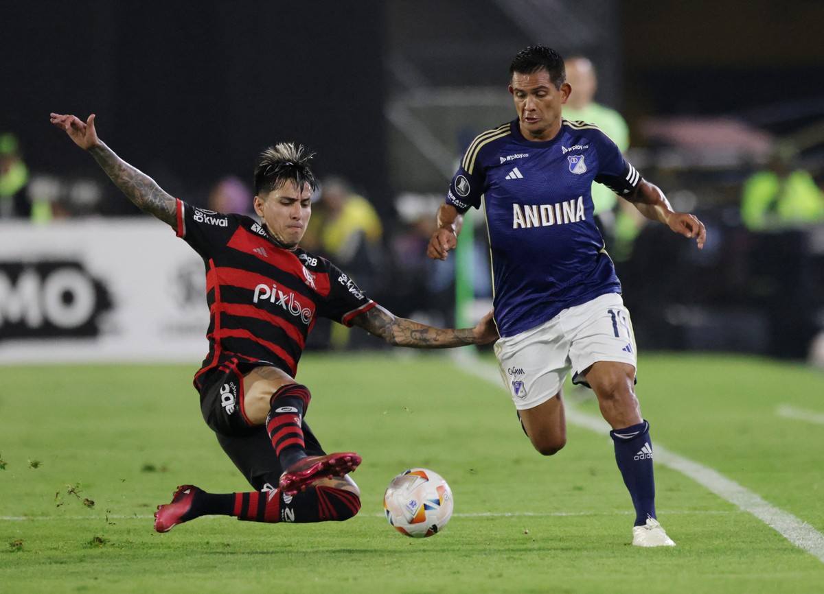 Excesso burocrático prejudica Flamengo em partida na Colômbia.