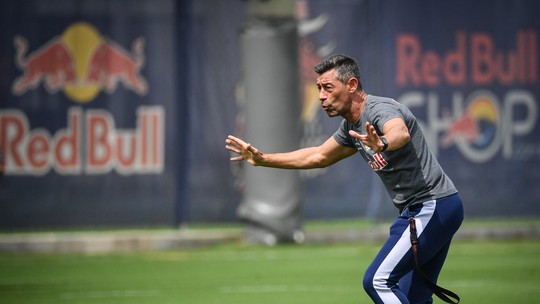 Bragantino realiza treino técnico e encerra preparação para enfrentar o Internacional