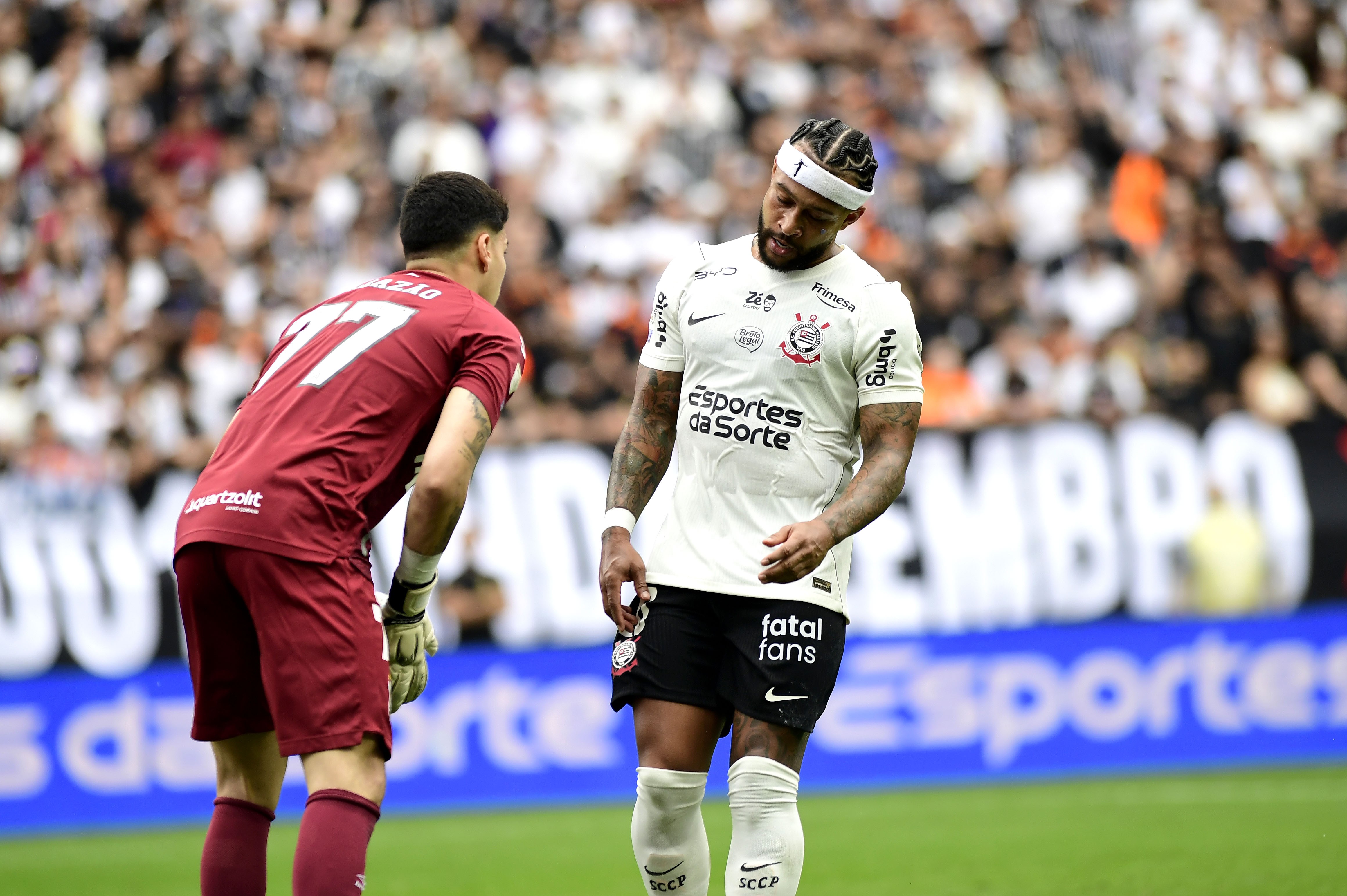 Análise: Corinthians esbarra nas próprias limitações em clássico e não evolui após semana livre