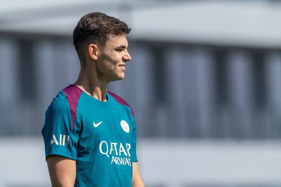 Gabriel Moscardo foi vendido ao PSG; jogador atuará emprestado ao Reims — Foto: J. Azouze/PSG