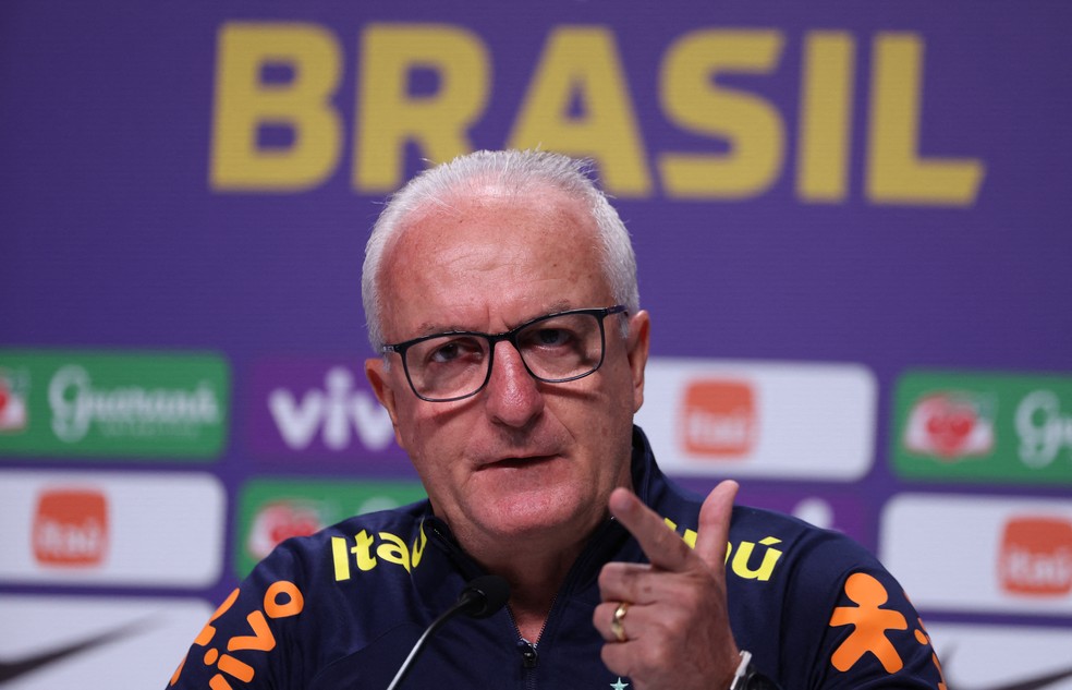 Dorival Júnior técnico Seleção Brasil — Foto: Pilar Olivares/Reuters