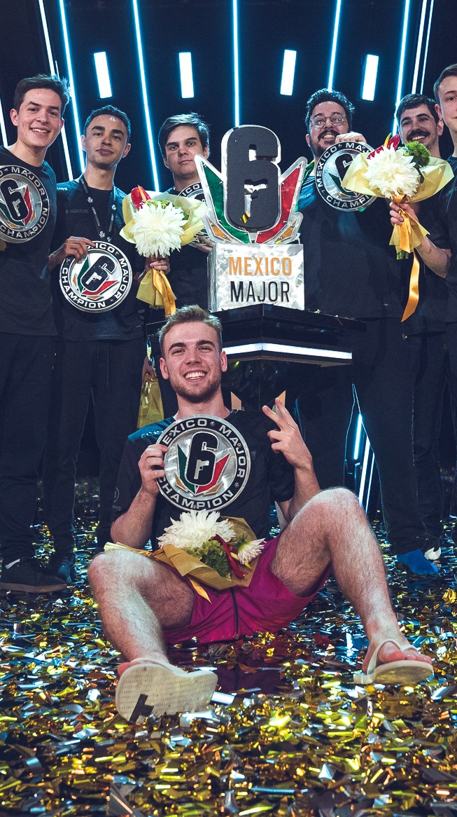 Six Mexico Major Team oNe campe e fatura R 1 1 milh o