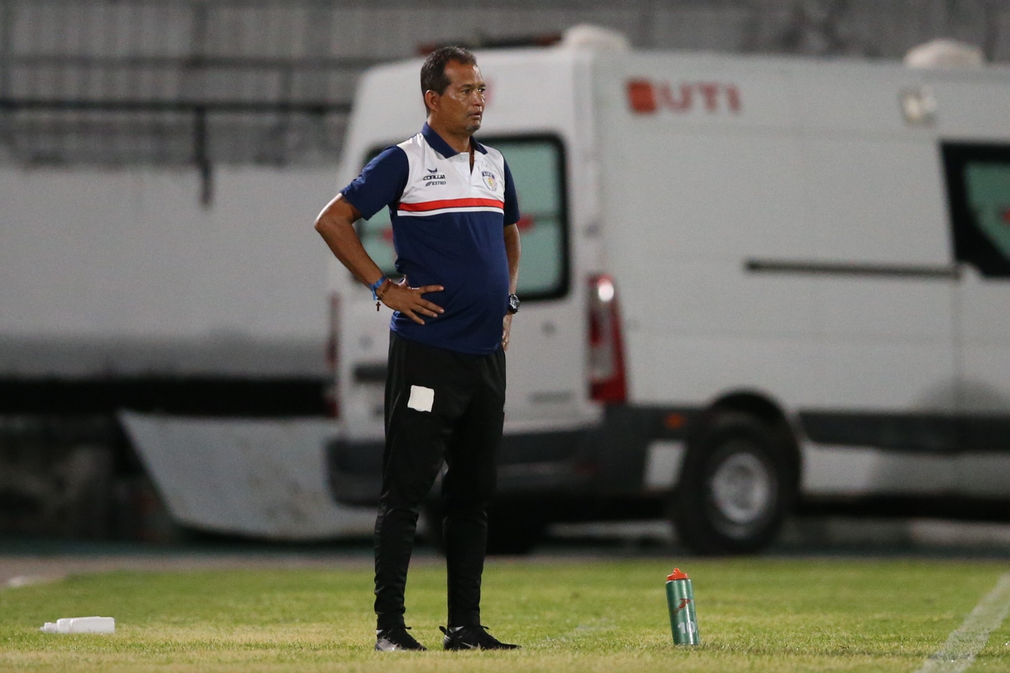 Jaguar anuncia treinador Alexandre Lima para estadual 2026/2027