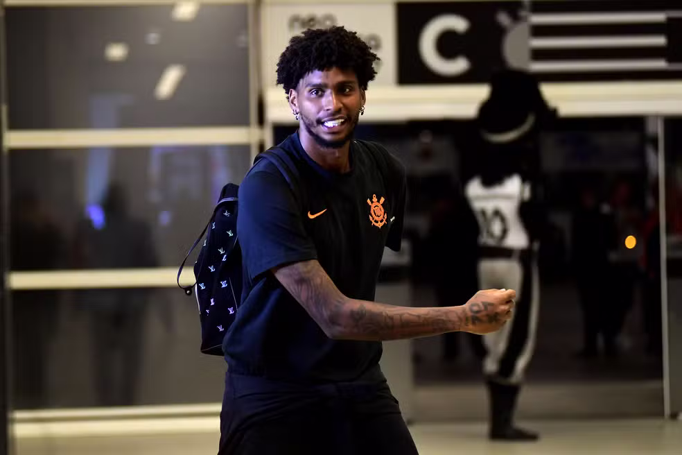 Ele quer sair? Hugo Souza planeja sair do Corinthians e voltar a Europa após a Copa do Mundo!