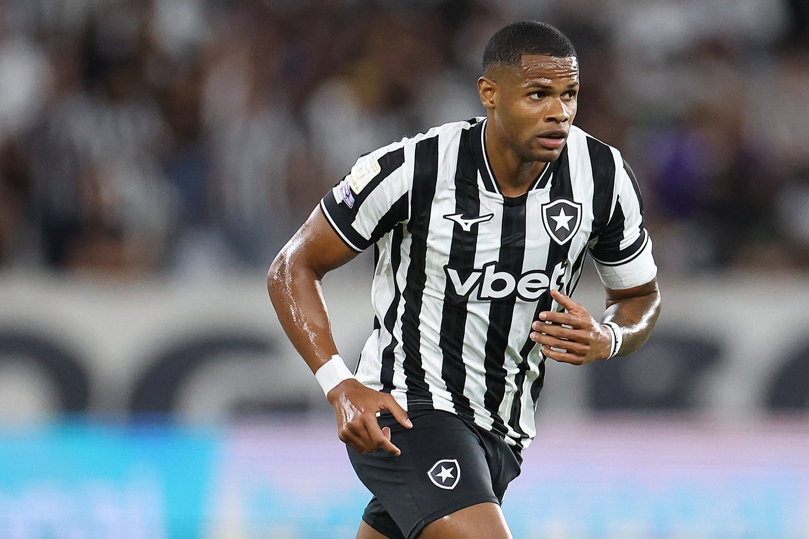 Botafogo tem seis atletas em reta final de contrato; veja quem são