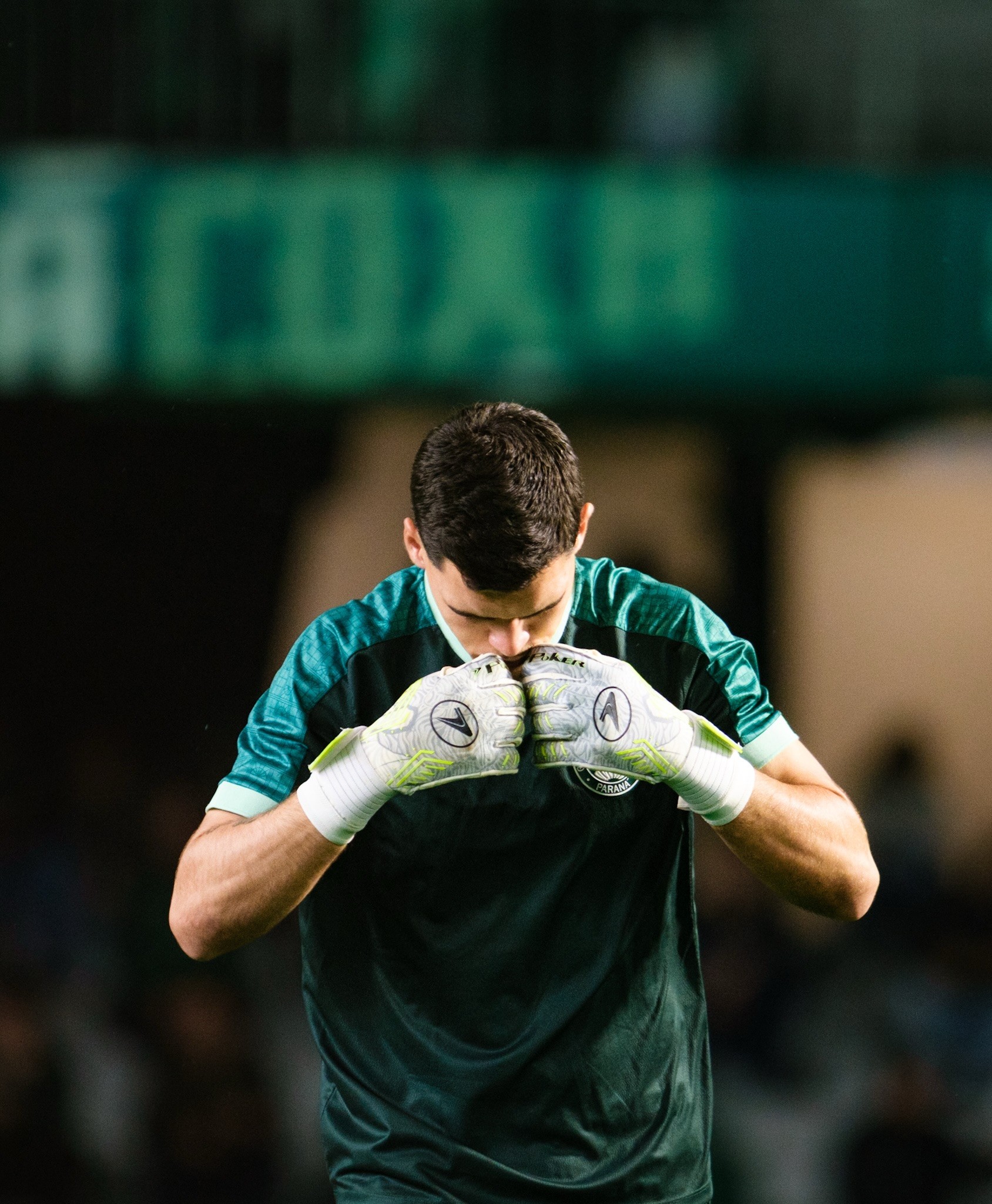 Pedro Morisco deve voltar a ser titular no Coritiba contra o Cruzeiro