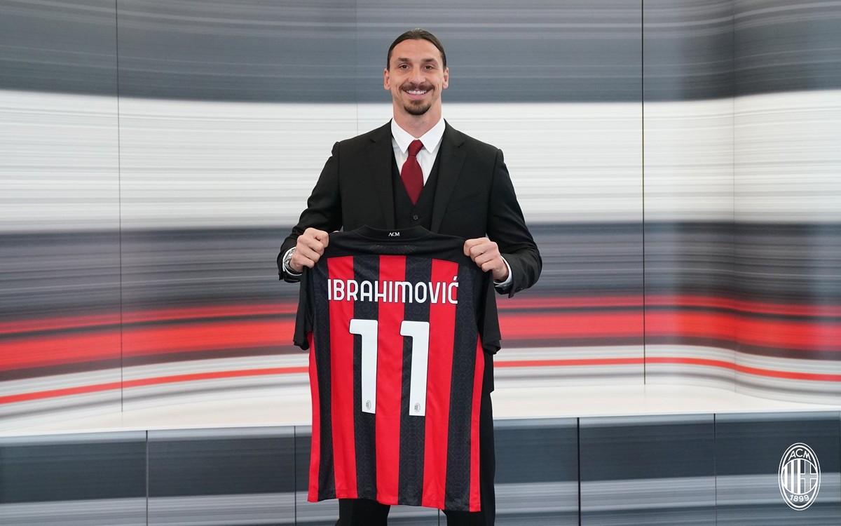 À Beira Dos 40 Ibrahimovic Renova Contrato Com O Milan Por Mais Uma Temporada Futebol 6117