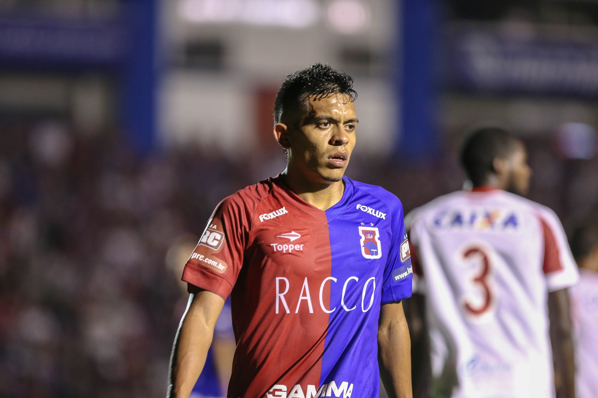 Ex-Paraná, Igor se apresenta e inicia os treinamentos no CRB