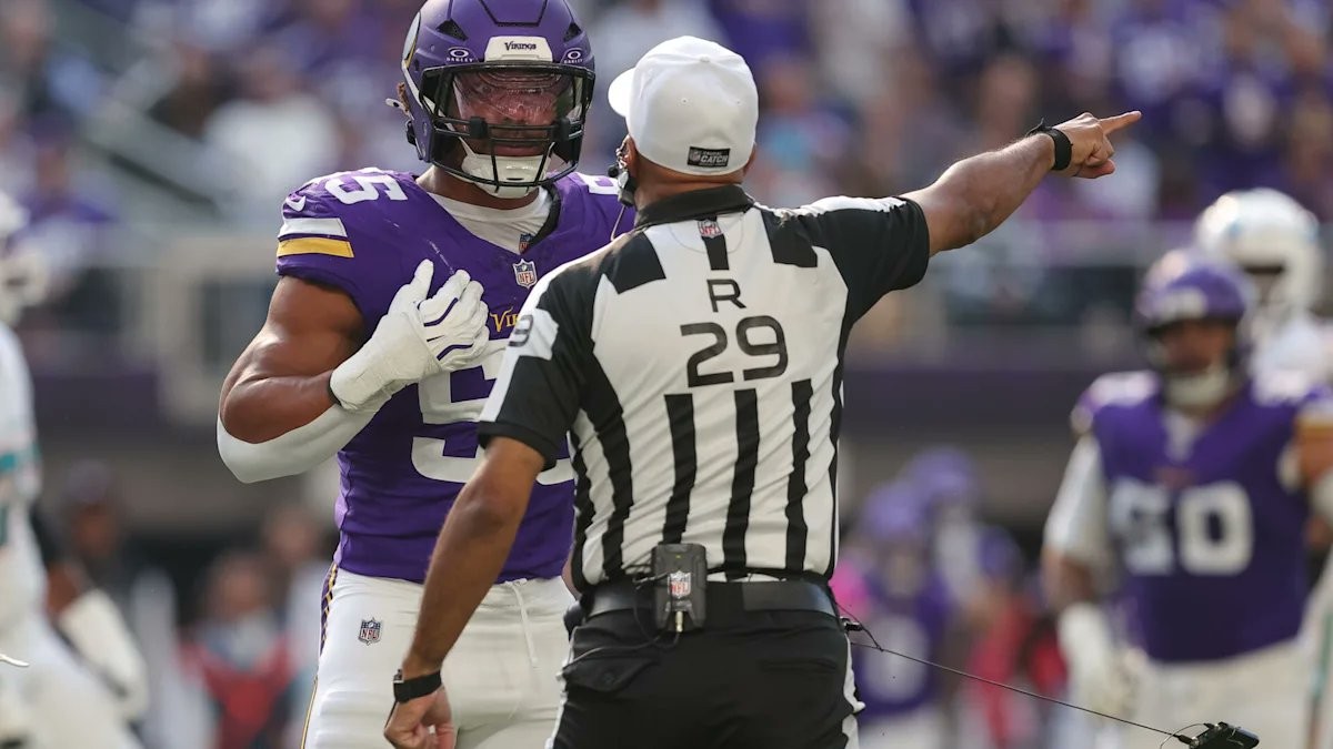 NFL suspende dois árbitros por conduta inadequada contra jogadores