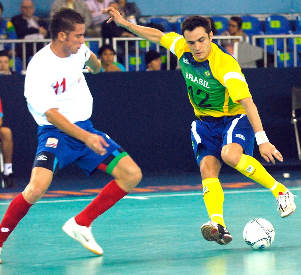 C 2672 Selo XV Jogos Pan Americanos Rio de Janeiro 2007 Futebol Futsal