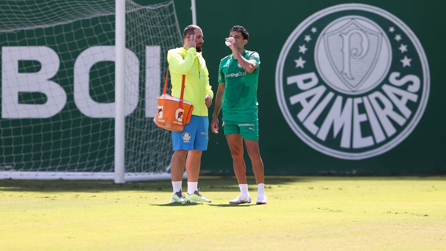 Palmeiras treina com Felipe Anderson, e Bruno Rodrigues dá novo passo para voltar a atuar