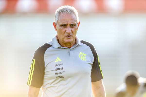 Tite possui a menor média de gols sofridos entre técnicos do Flamengo.