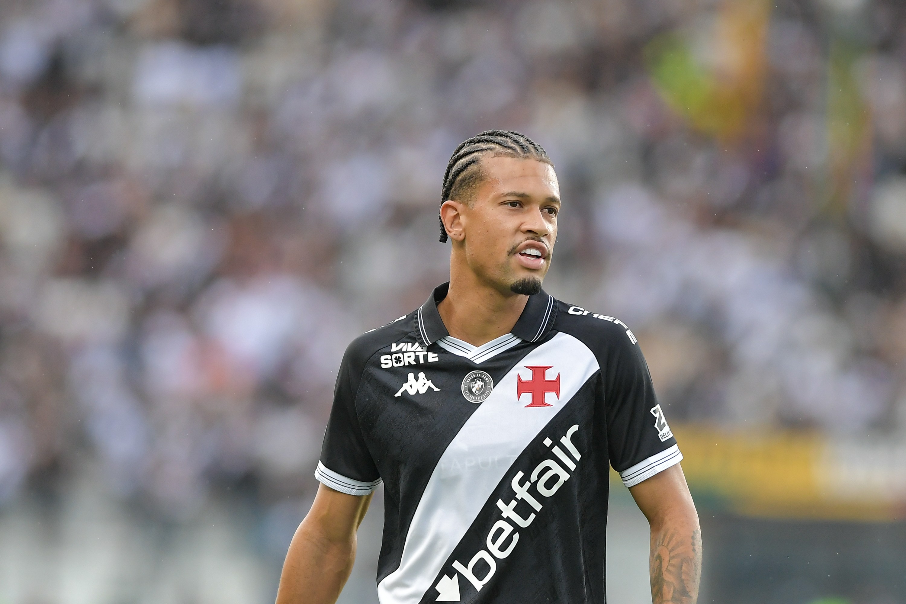 Vasco encaminha venda de João Victor para o CSKA Moscou, da Rússia