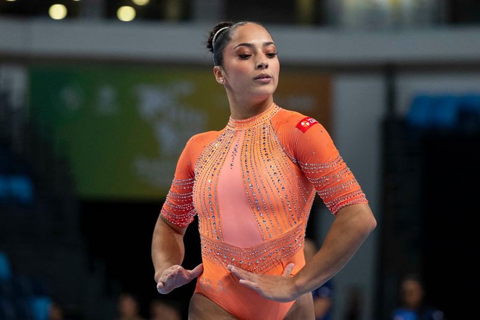 Julia Soares em treino — Pan de Ginástica Artística