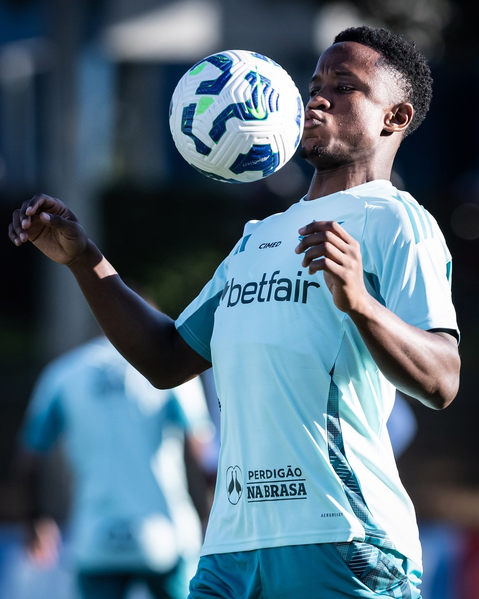 Sinisterra; Cruzeiro — Foto: Gustavo Aleixo/Cruzeiro