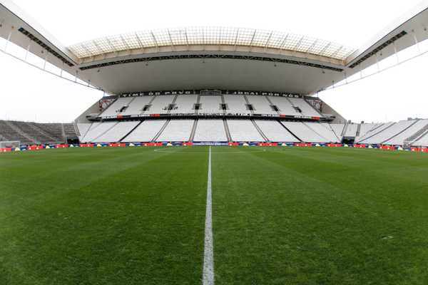 Santos negocia com Corinthians para disputar quartas de final em Itaquera.