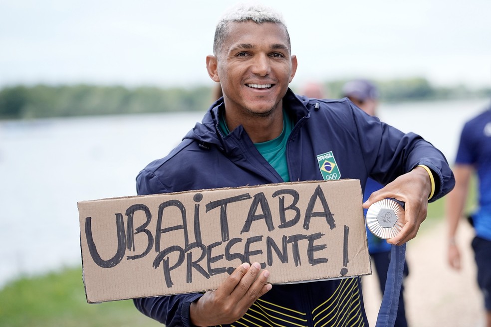 Isaquias Queiroz conquista a quinta medalha olímpica da carreira, em Paris 2024 — Foto: Alexandre Loureiro/COB