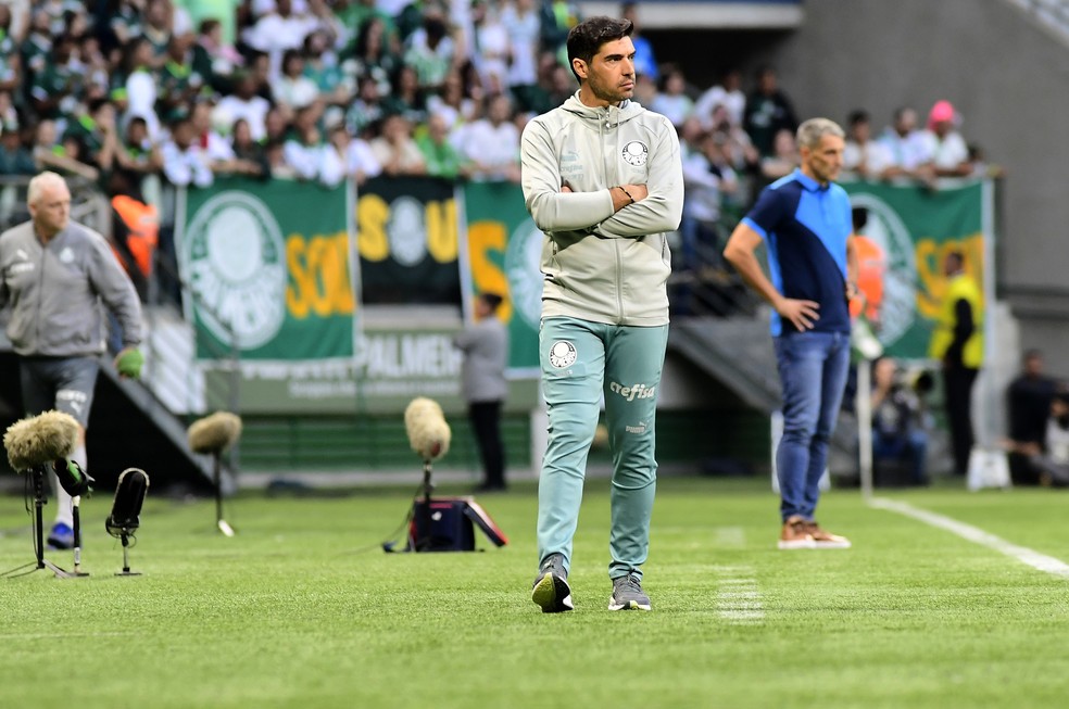 Abel Ferreira em Palmeiras x Fortaleza — Foto: Marcos Ribolli