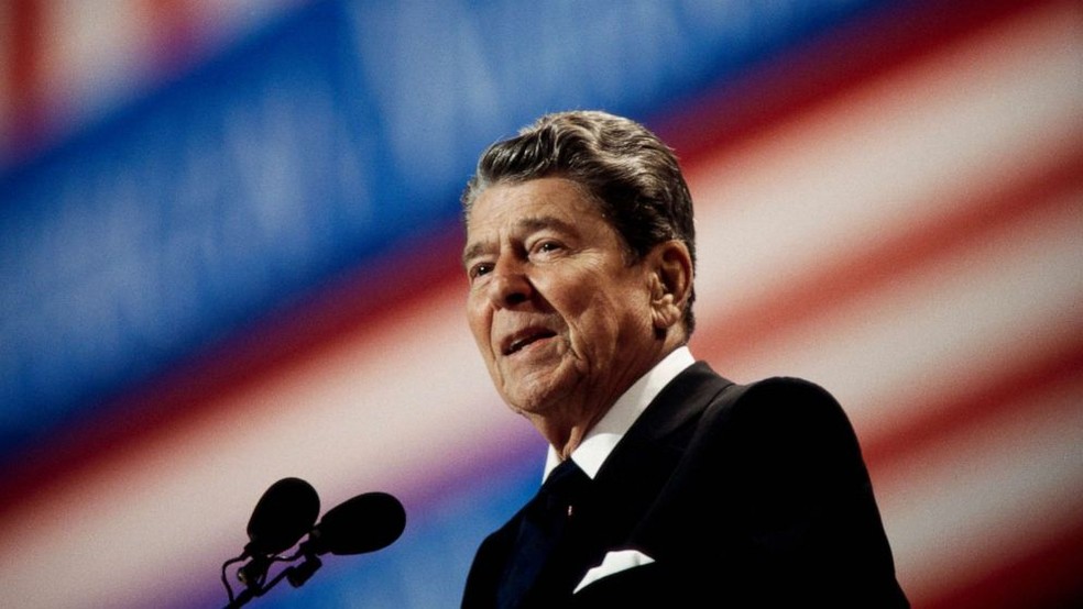 Pai de Cristiano Ronaldo o nomeou em homenagem a Ronald Reagan — Foto histórica