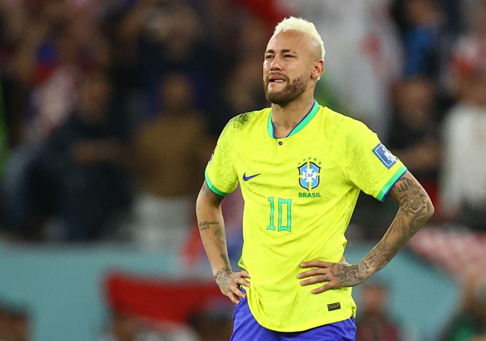 Neymar chora após a derrota do Brasil para a Croácia pelas quartas de final da Copa do Mundo 2022 — Foto: REUTERS/Hannah Mckay