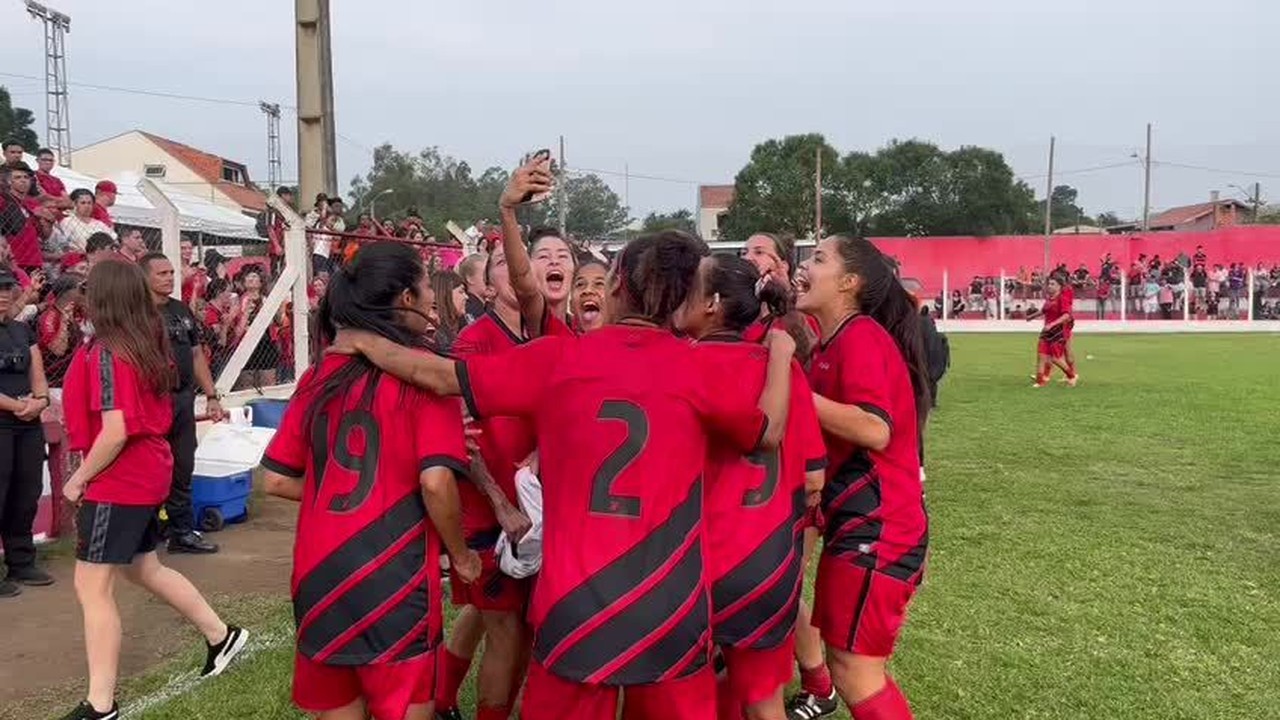Athletico bate o Coritiba e conquista o título do Paranaense Feminino