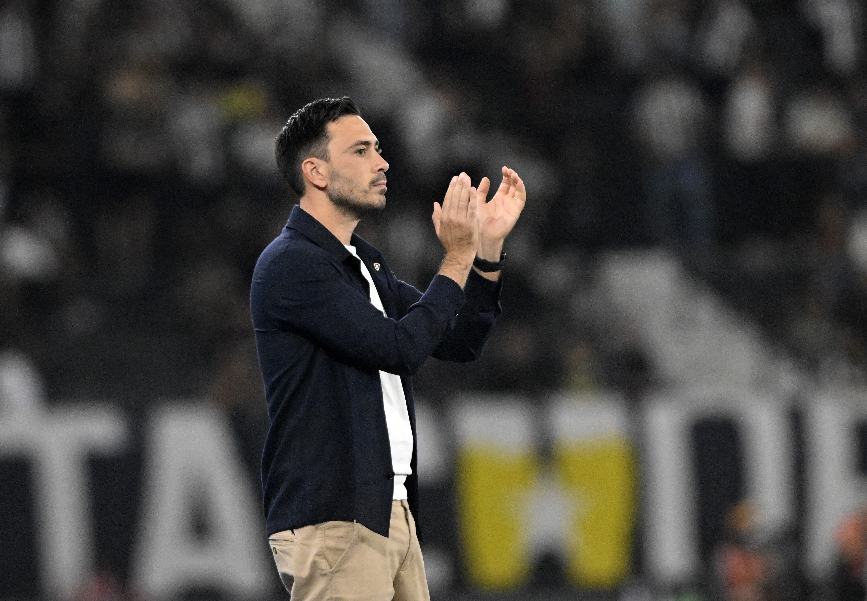 Davide diz que Botafogo não prioriza competições e lamenta série de lesões: 