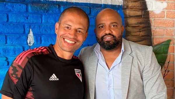 Agente Viveros busca talentos colombianos para clubes de futebol brasileiros