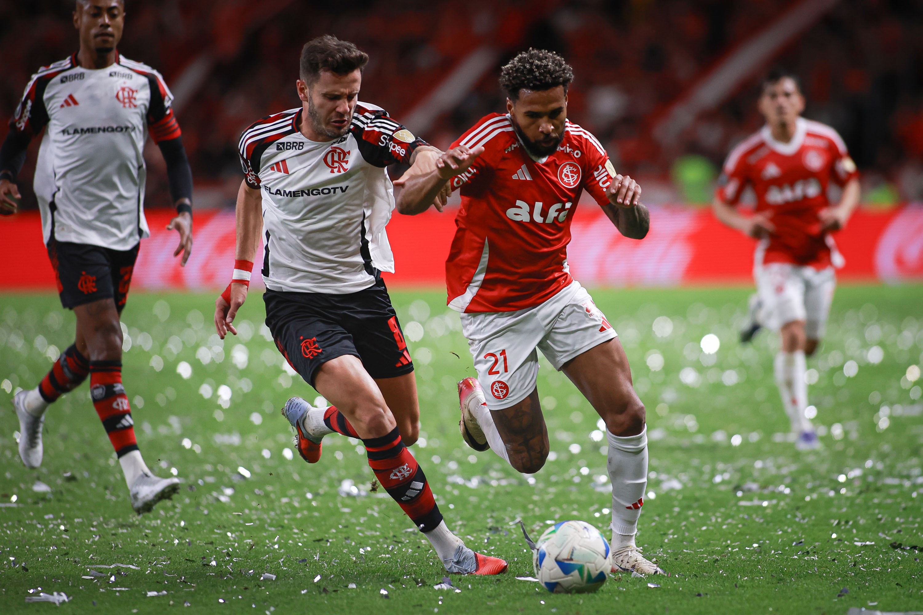 FAZ O PIX! Flamengo conquista premiação milionária ao avançar de fase na Libertadores
