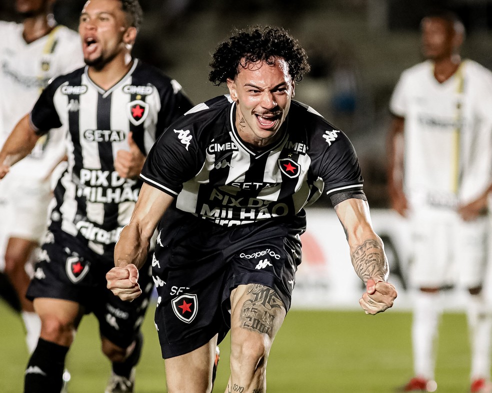 Yan Souto marcou um dos gols da vitória do Botafogo-PB contra o Volta Redonda