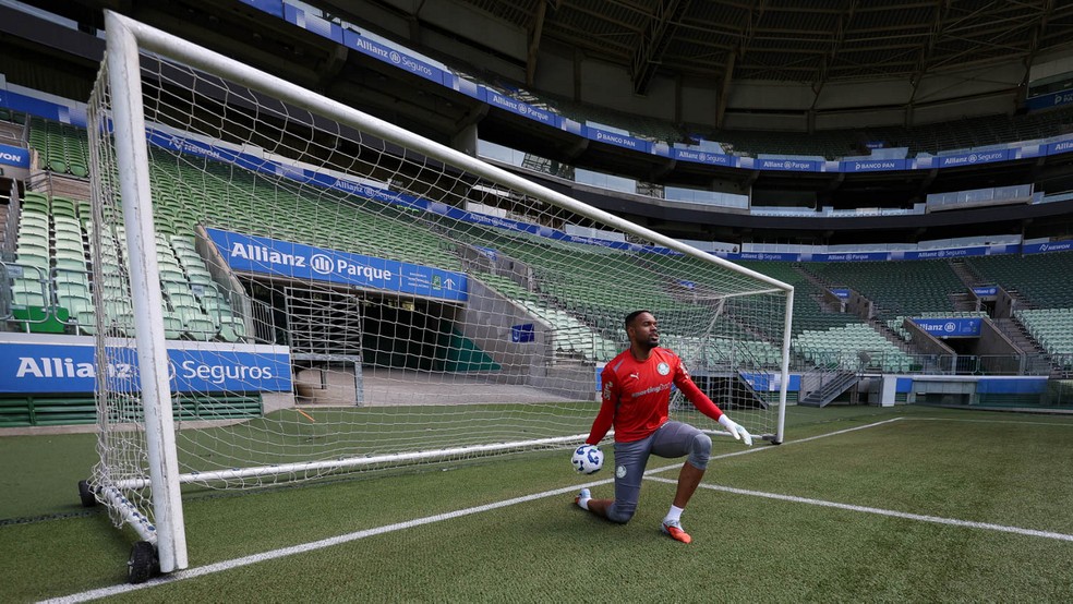 Carlos Miguel durante treino do Palmeiras no Allianz Parque  Foto: Cesar Greco