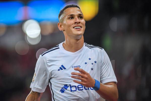 SAÍDA SURPRESA PARA O FUTEBOL ASIÁTICO! Clube mineiro recebe compensação em negociação internacional!