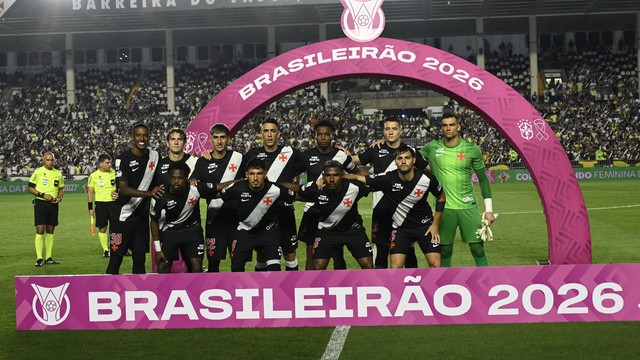 Vasco posado contra o Corinthians
