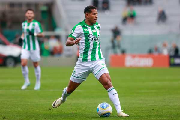 GRÊMIO CONFIRMA PRIMEIRO REFORÇO PARA 2025! João Lucas chega para reforçar a lateral direita!