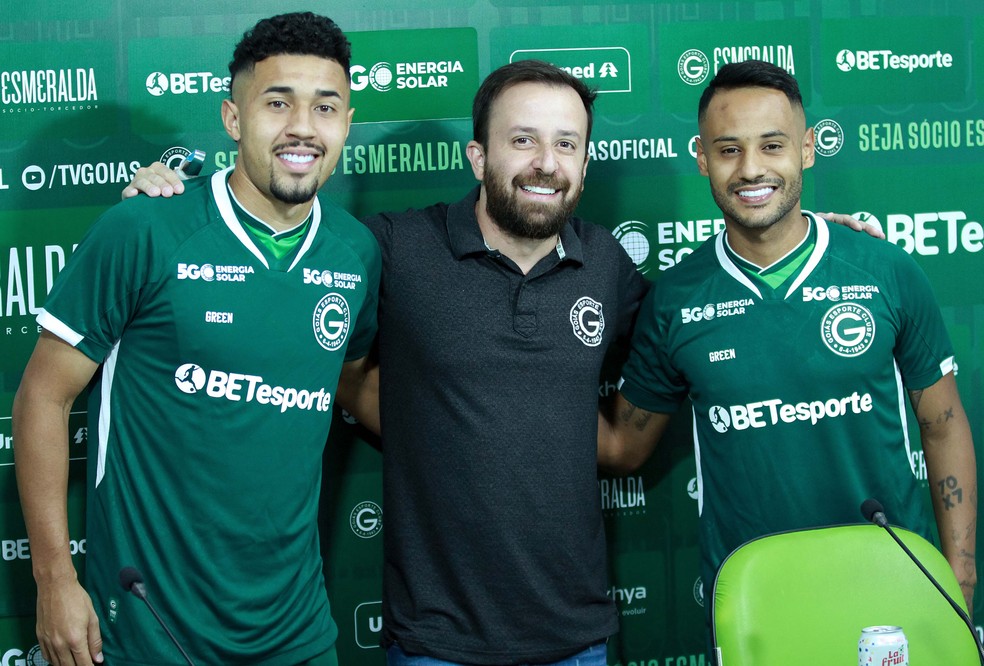 Goiás apresenta atacantes Rildo e Mateus Gonçalves — Foto: Rosiron Rodrigues / Goiás E.C.