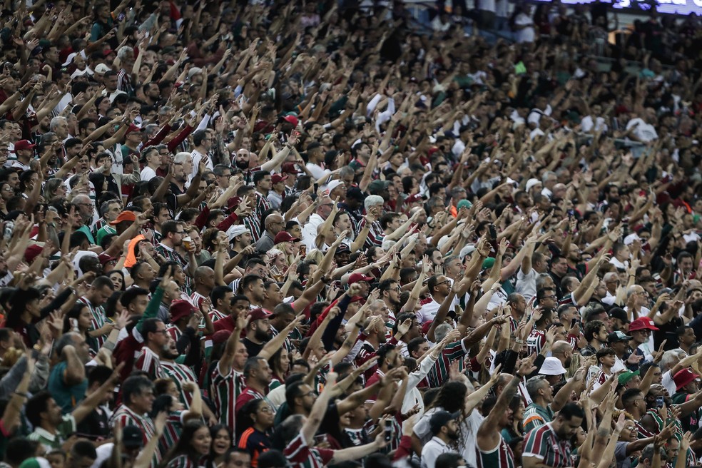 Torcida do Fluminense no Maracan&atilde; para a partida contra o Once Caldas pela Sul-Americana &mdash; Foto: LUCAS MER&Ccedil;ON / FLUMINENSE