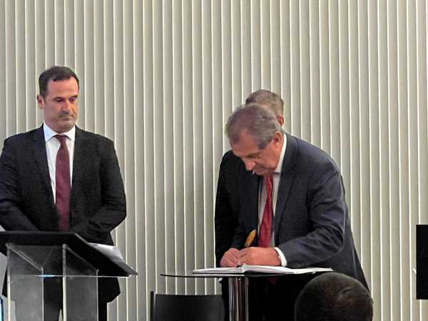 Bap assume presidência do Flamengo e nomeia 14 vice-presidentes; confira lista.