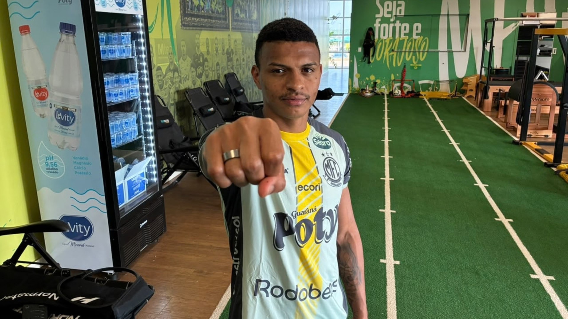 Mini laboratório: como anel de R$ 3 mil ajuda Mirassol a monitorar os jogadores