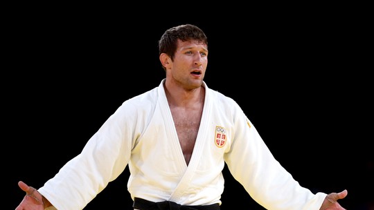 Judoca sérvio recebe suspensãogame art slotcinco meses por fazer sinal da cruz nas Olimpíadas