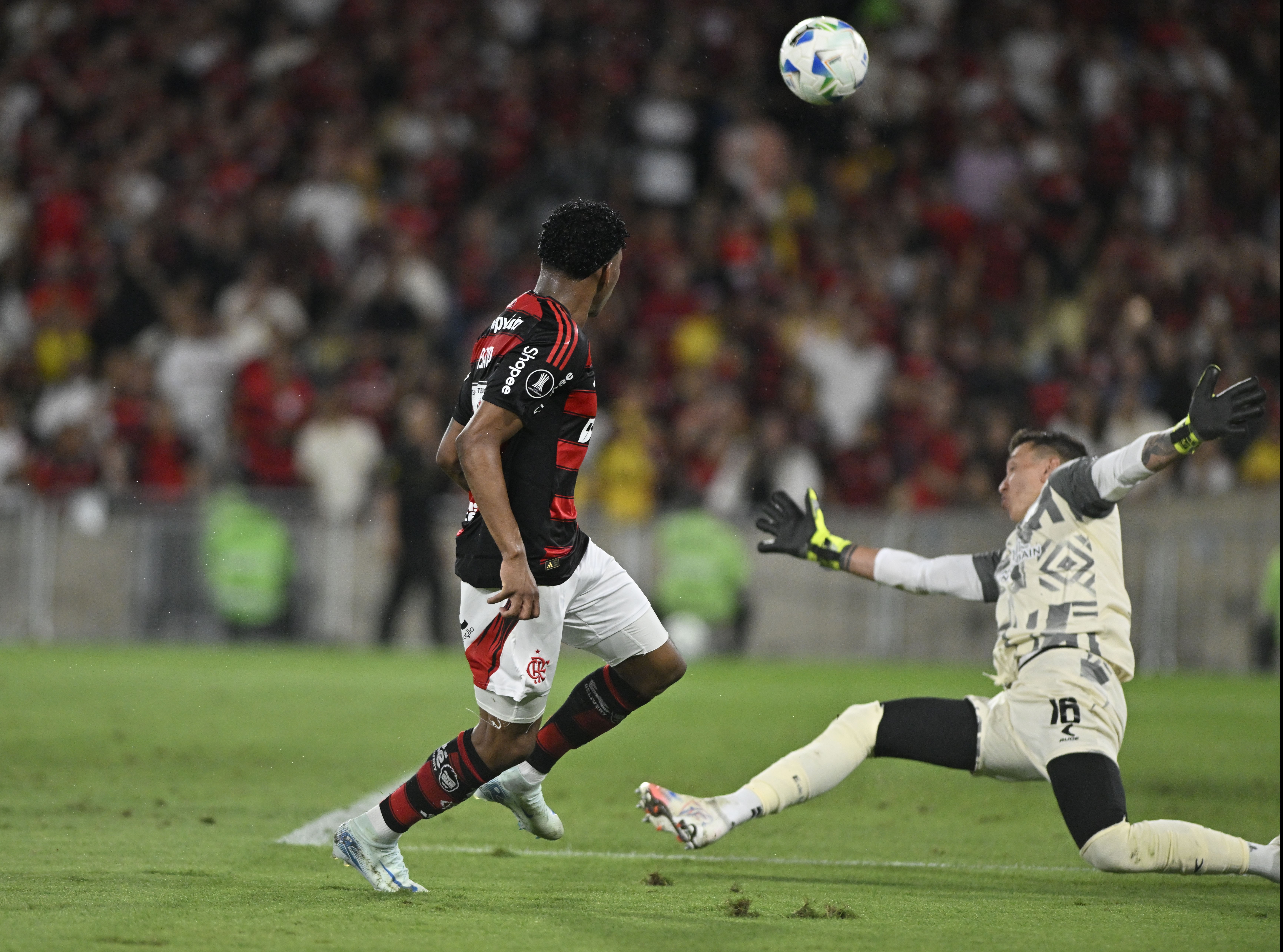 Era para ser goleada, virou vitória épica