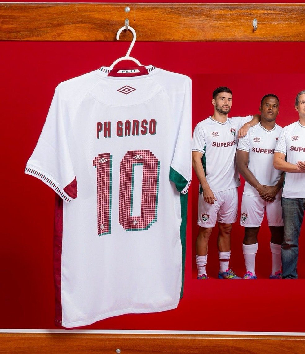 Fluminense lança novo uniforme dois — Foto: Lucas Merçon/Fluminense FC