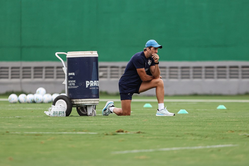 Fluminense deve manter formação para encarar o Athletico-PR no Maracanã