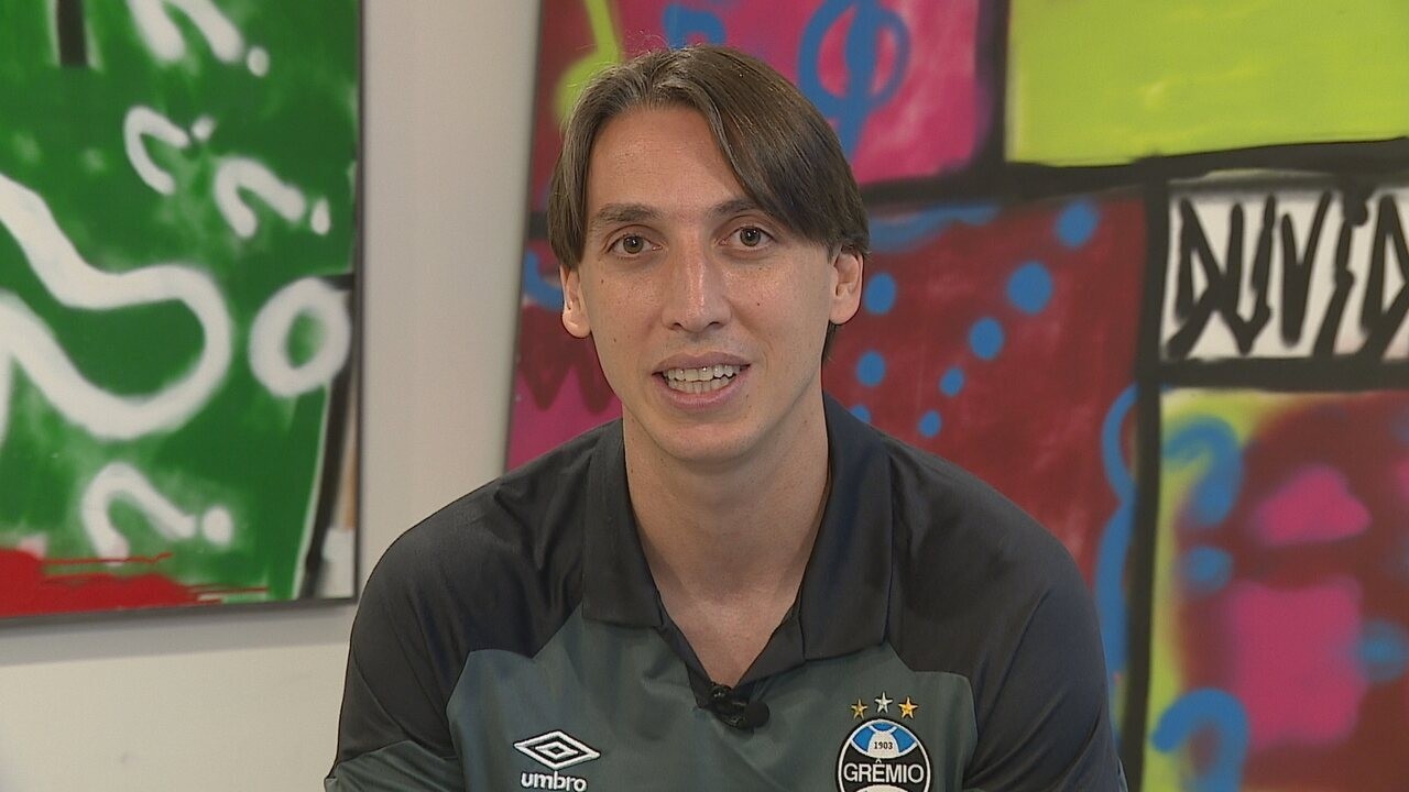 Grêmio anuncia renovação de Geromel por mais seis meses | Ge
