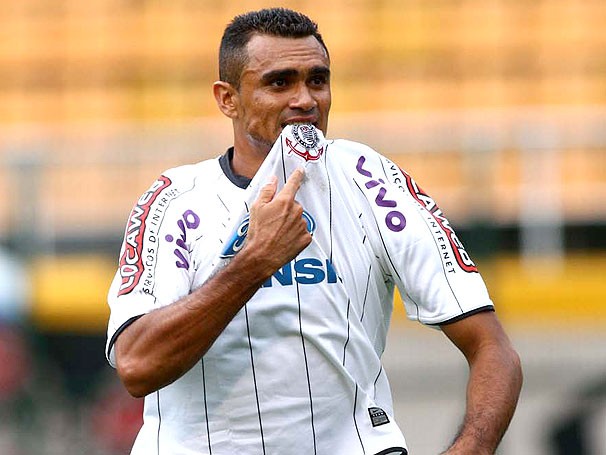Time de Mato Grosso acerta contratação de campeão da Copa do Brasil pelo Corinthians