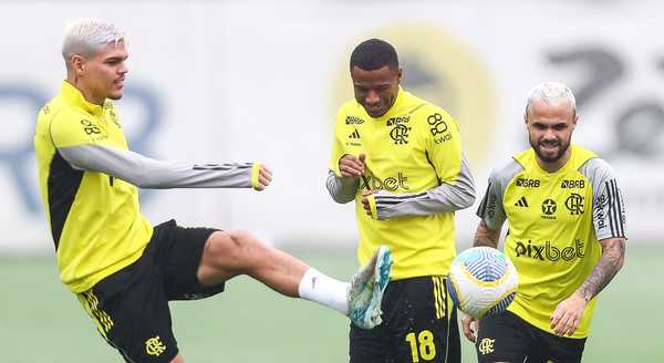 Filipe Luís deve manter base e fazer ajuste na lateral esquerda do Flamengo