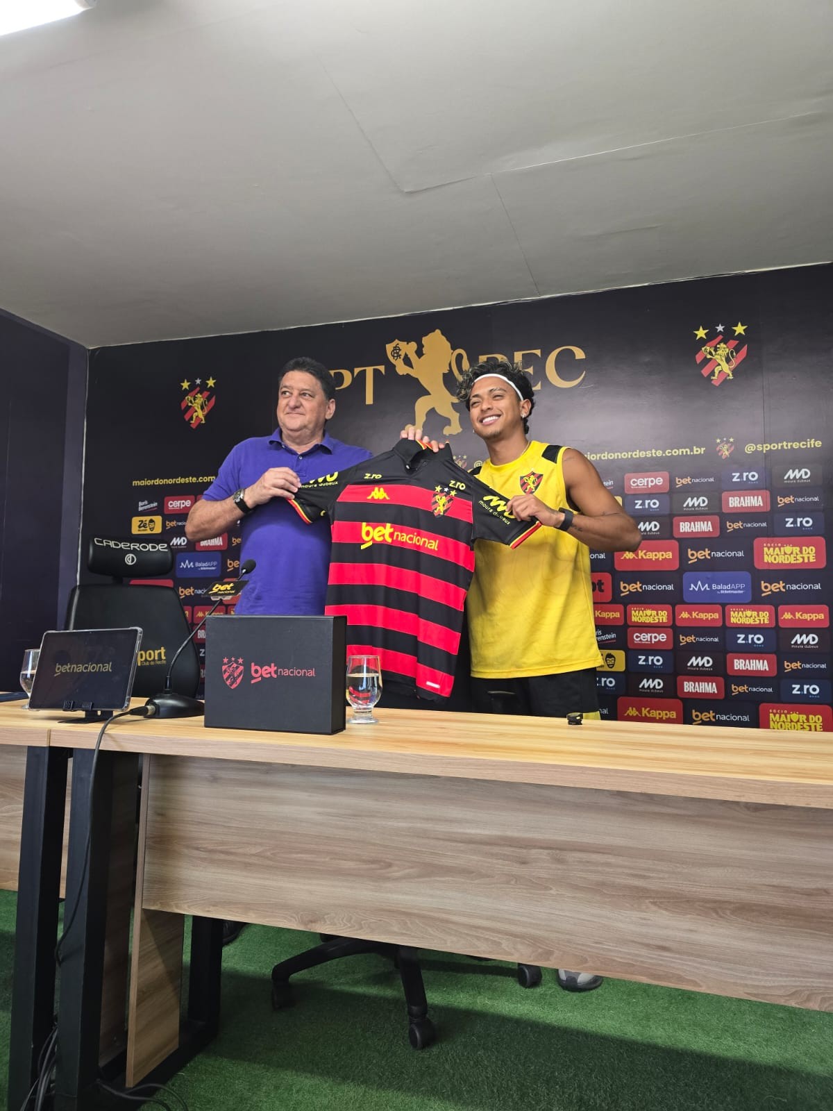 Kervin Andrade diz que guerra afetou desempenho em Israel e celebra retorno ao Brasil pelo Sport