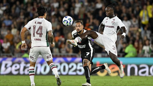 Maycon em Fluminense x Corinthians