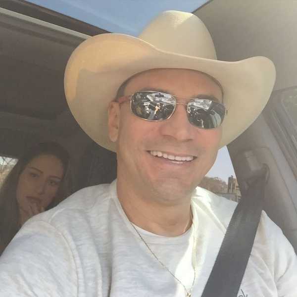 Fazendeiro Clemer se Diverte Sobre Abandono em Briga em Peñarol x Flamengo